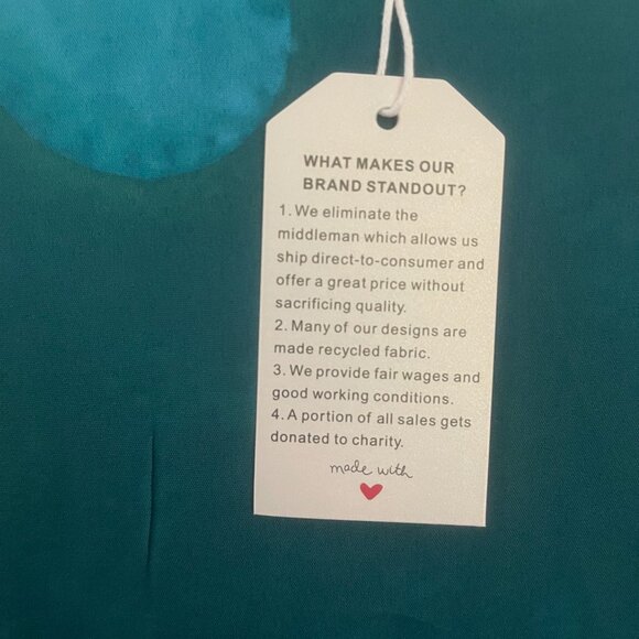 Showy Blue Color Block top NWT - Picture 3 of 4